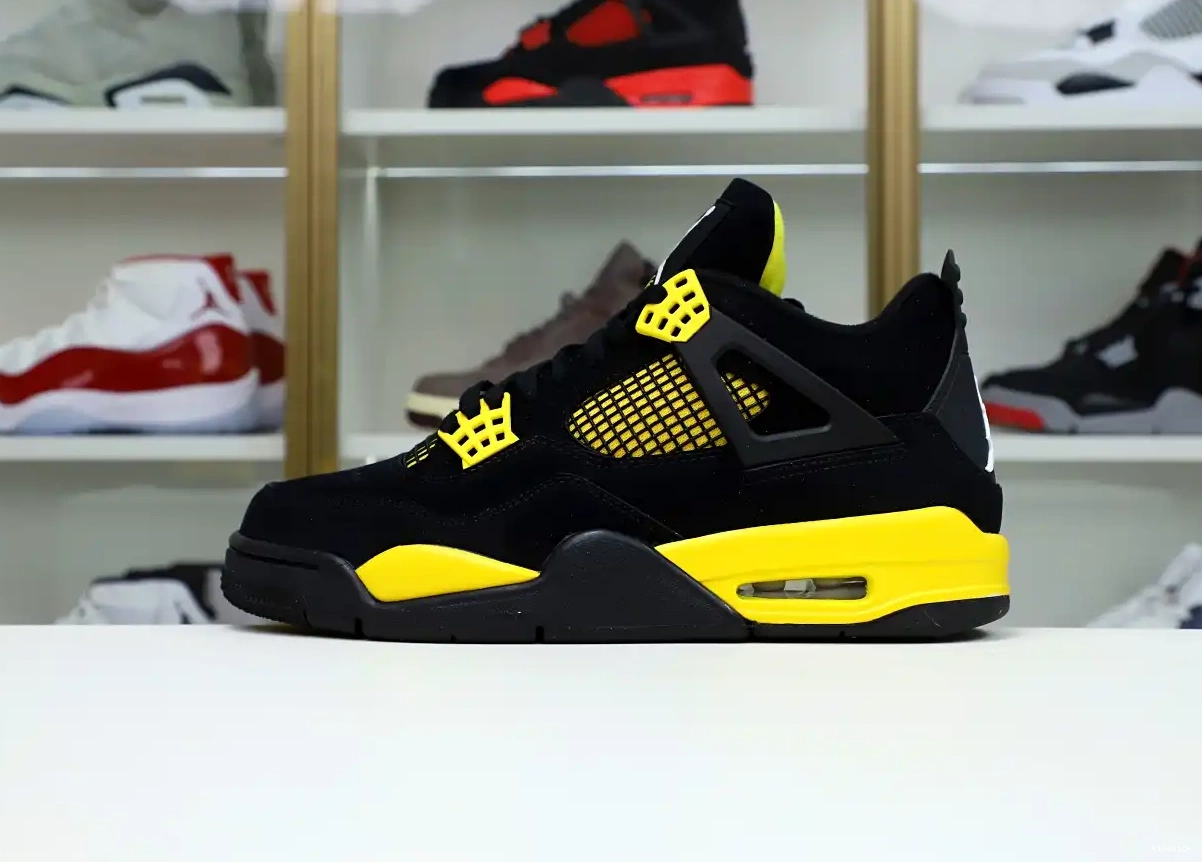Jordan 2023 thunder  Jordan4 Air 0323